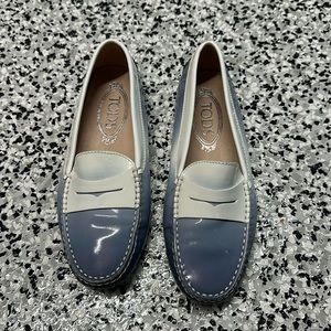 Tod’s patent loafers